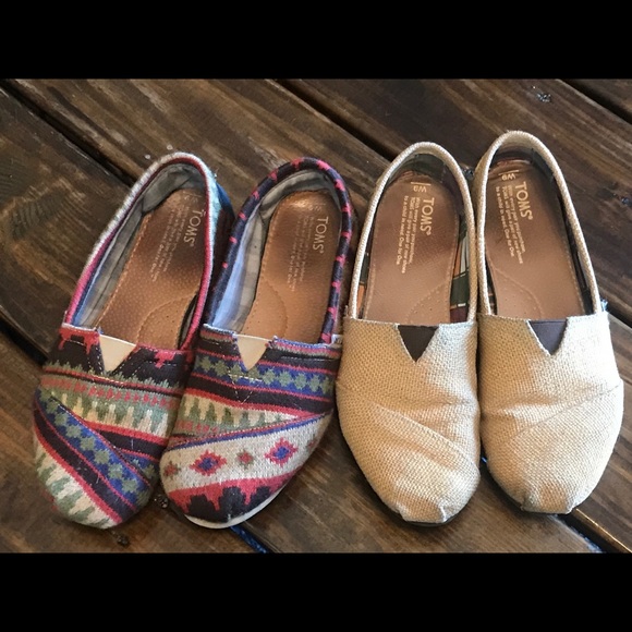 Toms Shoes - Women’s TOMS Size 9